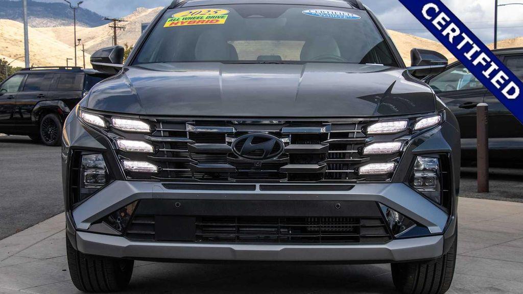 used 2025 Hyundai TUCSON Hybrid car, priced at $35,550