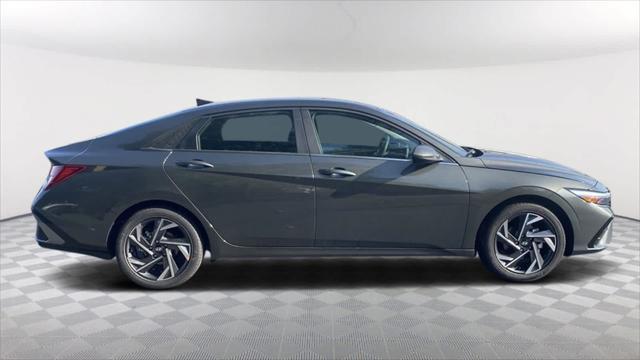 new 2024 Hyundai Elantra car, priced at $26,820