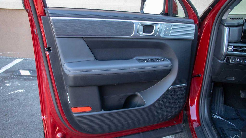 new 2025 Hyundai Santa Fe car, priced at $47,223