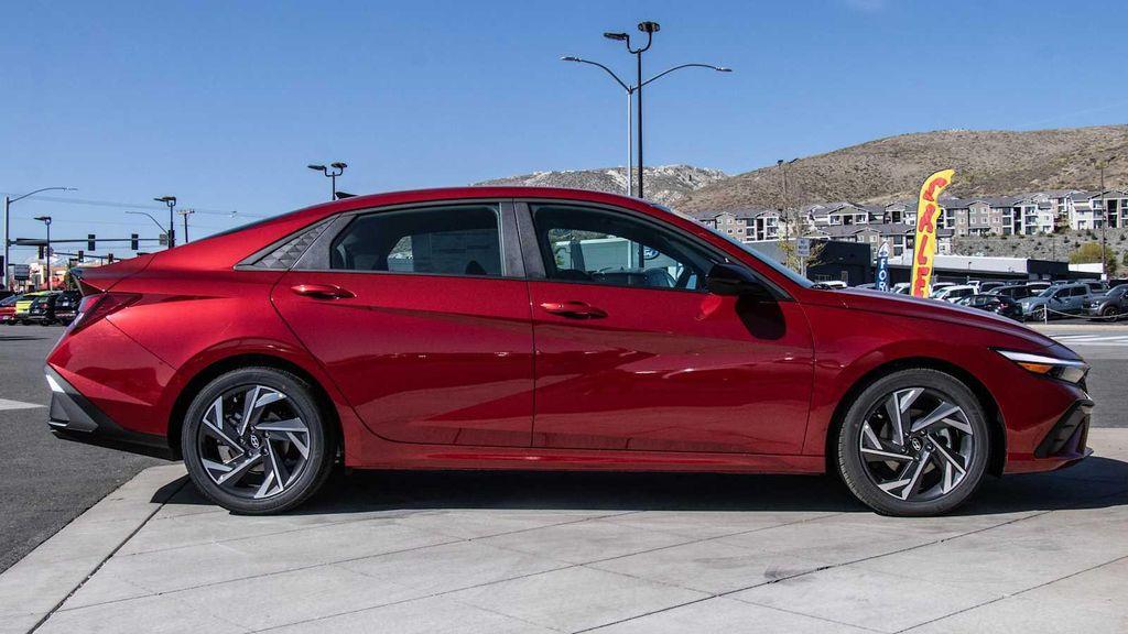 new 2025 Hyundai Elantra car, priced at $25,465