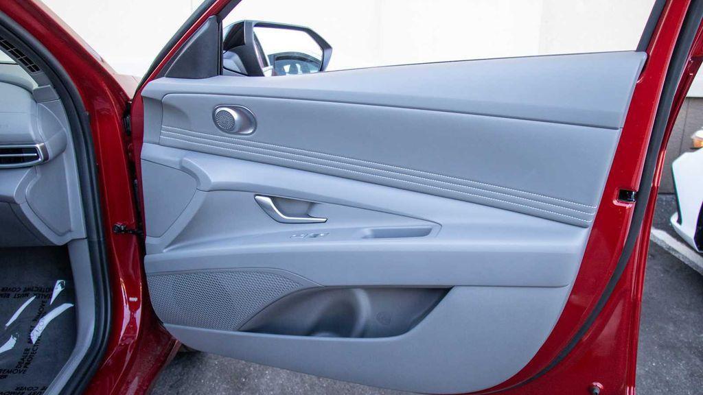 new 2025 Hyundai Elantra car, priced at $25,465