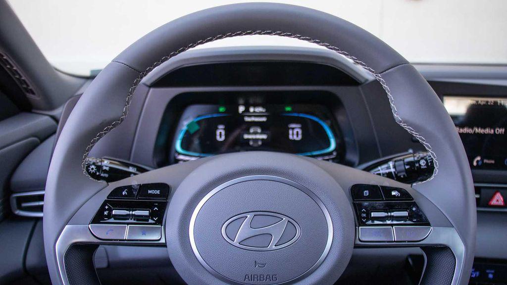 new 2025 Hyundai Elantra car, priced at $25,465
