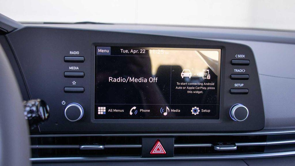 new 2025 Hyundai Elantra car, priced at $25,465