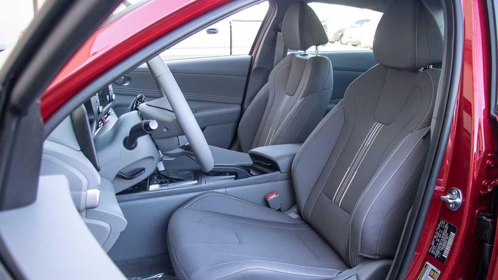 new 2025 Hyundai Elantra car, priced at $25,465