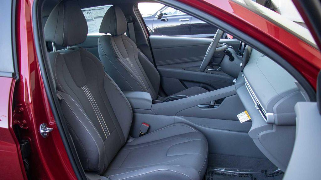 new 2025 Hyundai Elantra car, priced at $25,465