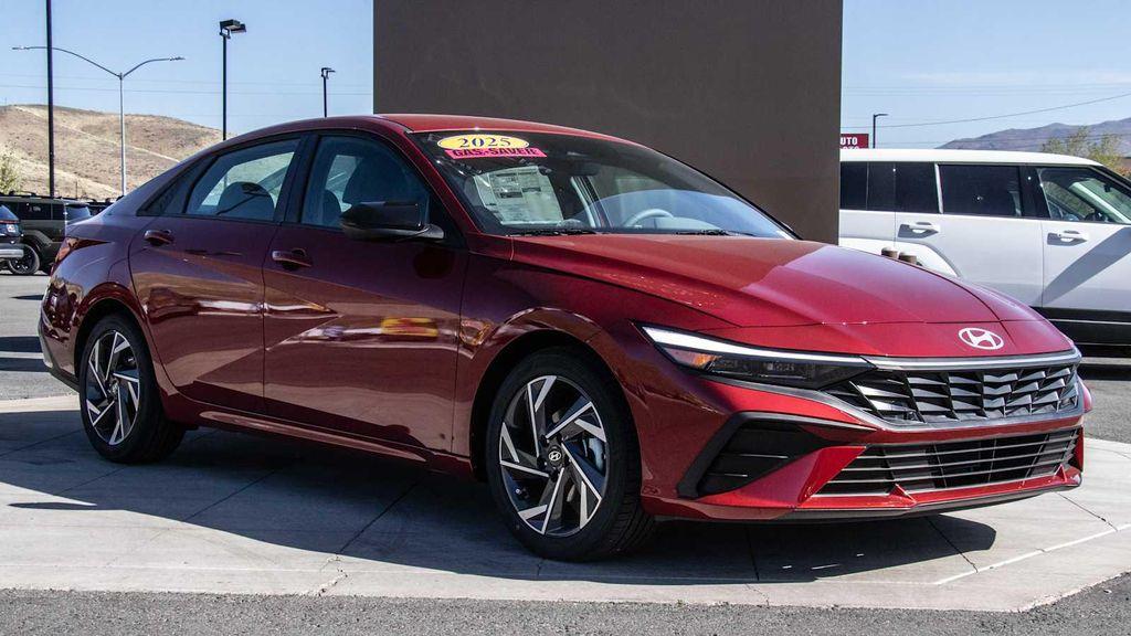 new 2025 Hyundai Elantra car, priced at $25,465