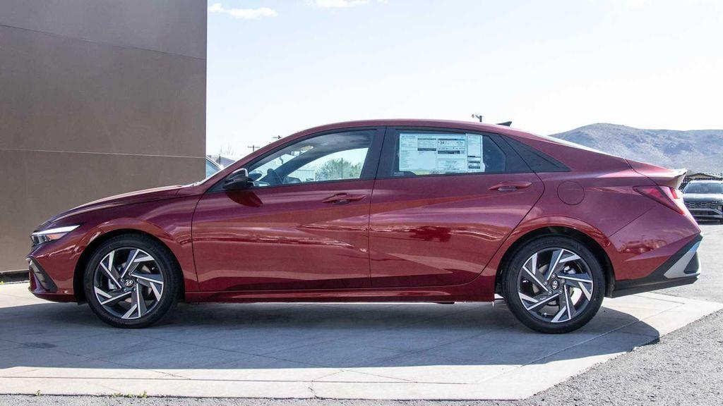 new 2025 Hyundai Elantra car, priced at $25,455