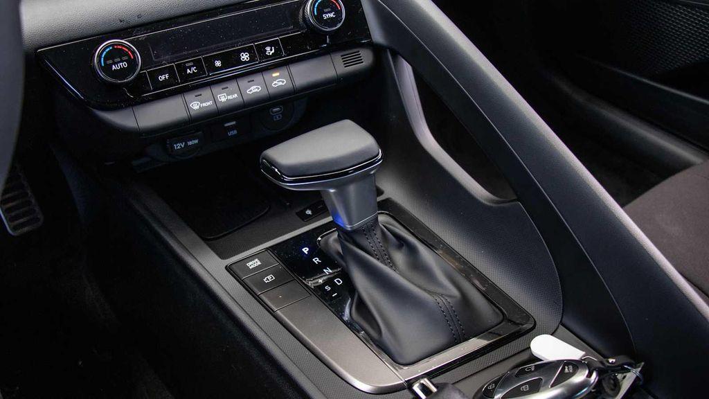 new 2025 Hyundai Elantra car, priced at $25,455
