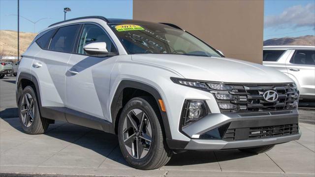 new 2025 Hyundai TUCSON Hybrid car, priced at $38,695