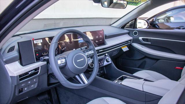 new 2025 Hyundai Sonata Hybrid car, priced at $33,110