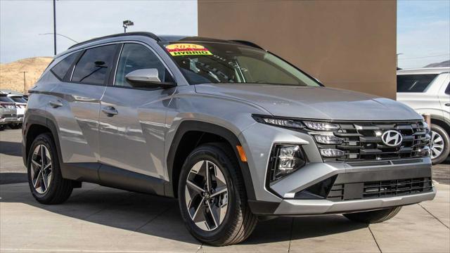 new 2025 Hyundai Tucson Hybrid car, priced at $37,995