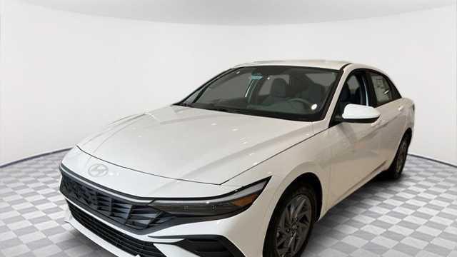 new 2024 Hyundai Elantra car, priced at $27,340