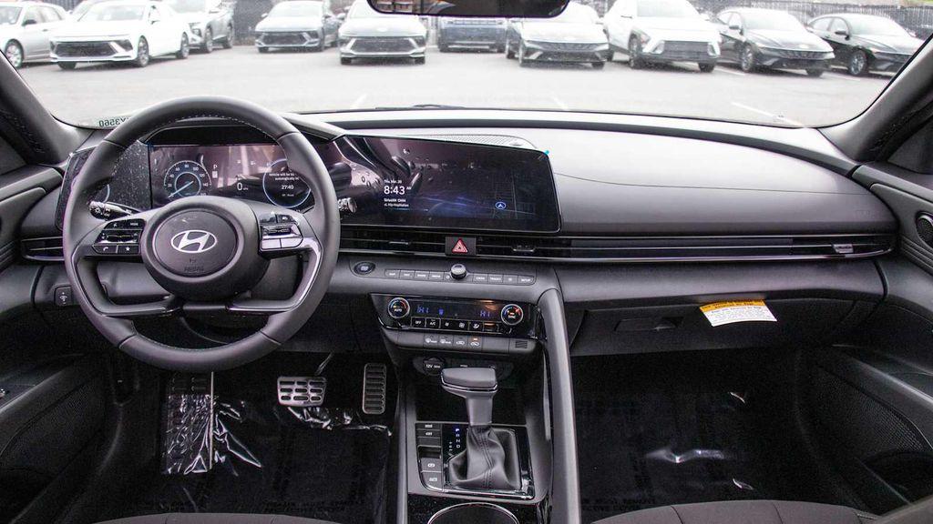 new 2025 Hyundai Elantra car, priced at $29,245