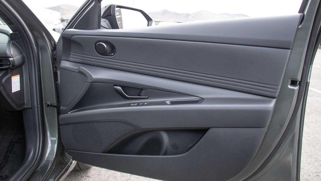 new 2025 Hyundai Elantra car, priced at $29,245