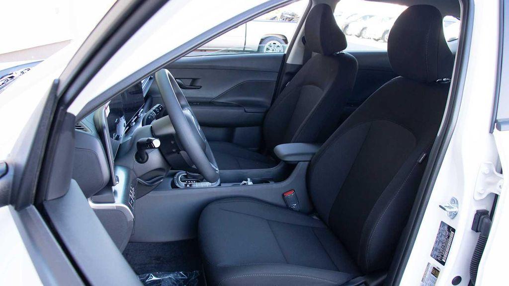 new 2025 Hyundai Kona car, priced at $26,422