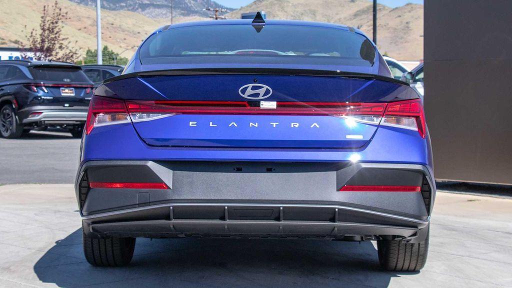 new 2025 Hyundai Elantra car, priced at $29,185