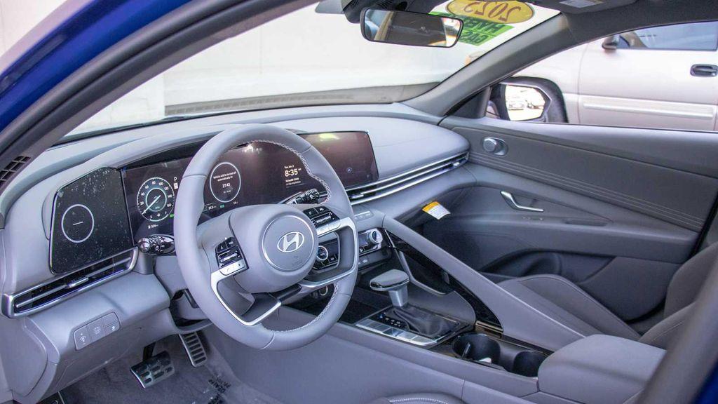 new 2025 Hyundai Elantra car, priced at $29,185