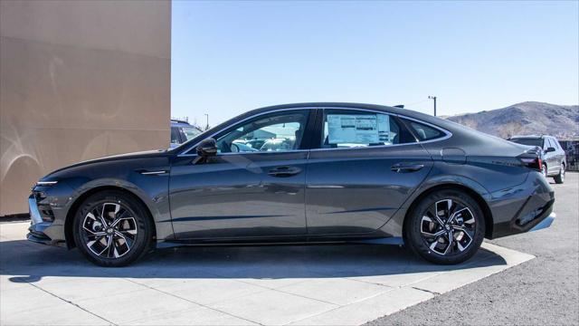 new 2025 Hyundai Sonata car, priced at $30,960
