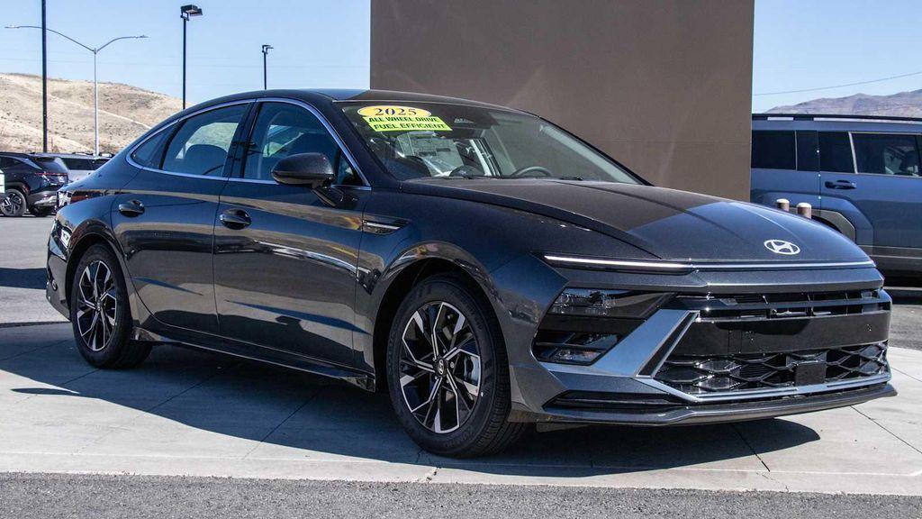 new 2025 Hyundai Sonata car, priced at $30,960