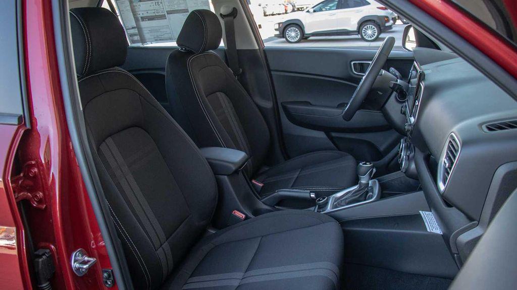 new 2025 Hyundai Venue car, priced at $23,712