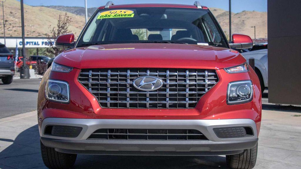 new 2025 Hyundai Venue car, priced at $23,712