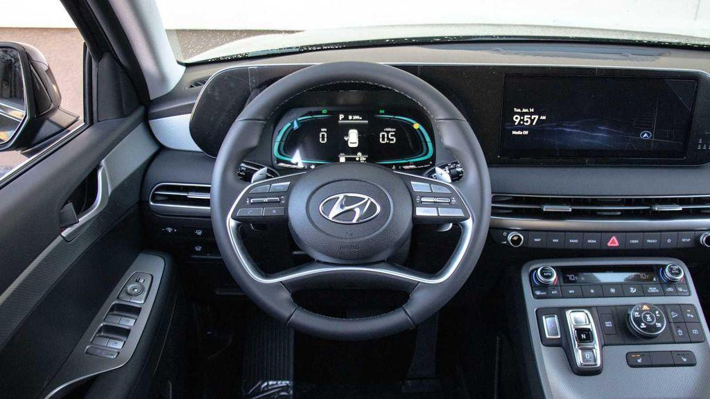new 2025 Hyundai Palisade car, priced at $43,422