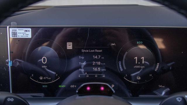 new 2025 Hyundai TUCSON Hybrid car, priced at $44,265