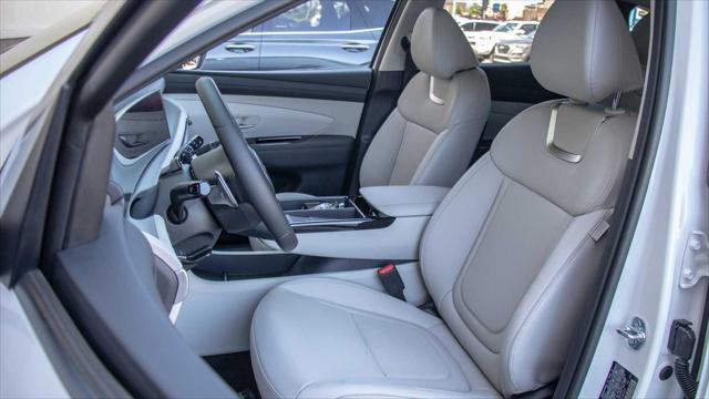 new 2025 Hyundai TUCSON Hybrid car, priced at $44,265