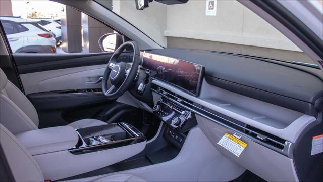 new 2025 Hyundai TUCSON Hybrid car, priced at $44,265
