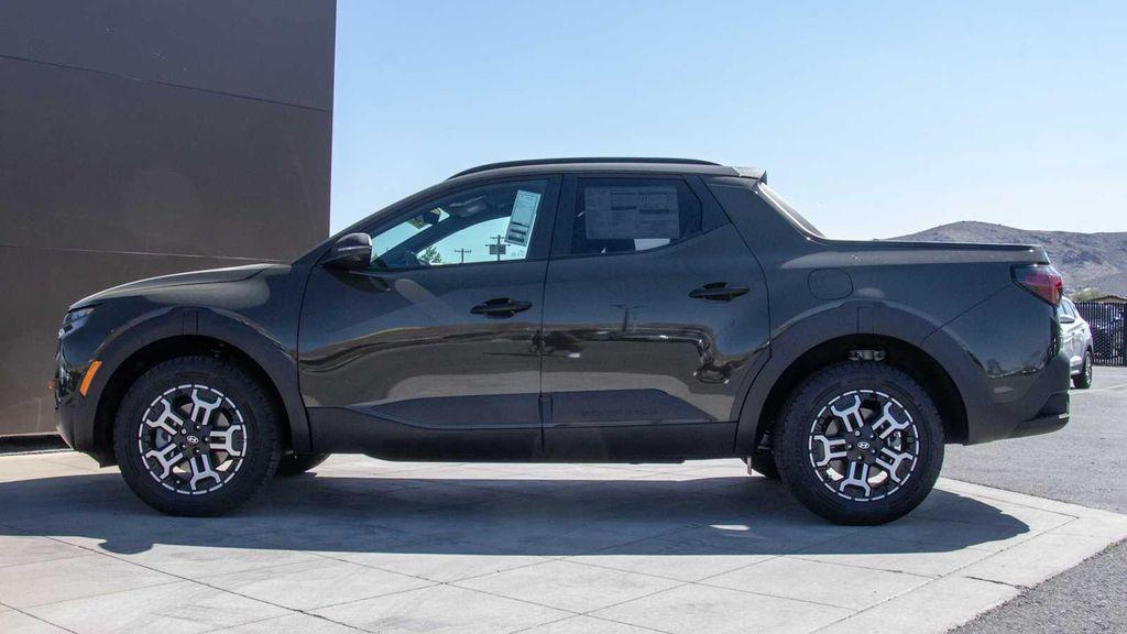 new 2025 Hyundai SANTA CRUZ car, priced at $40,200