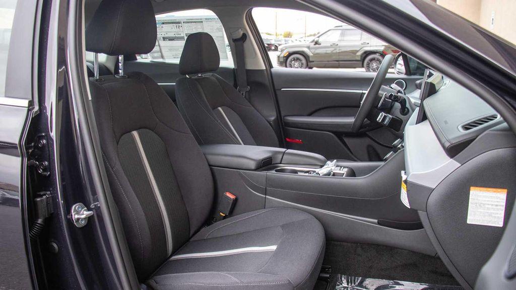 new 2026 Hyundai Sonata Hybrid car, priced at $30,770