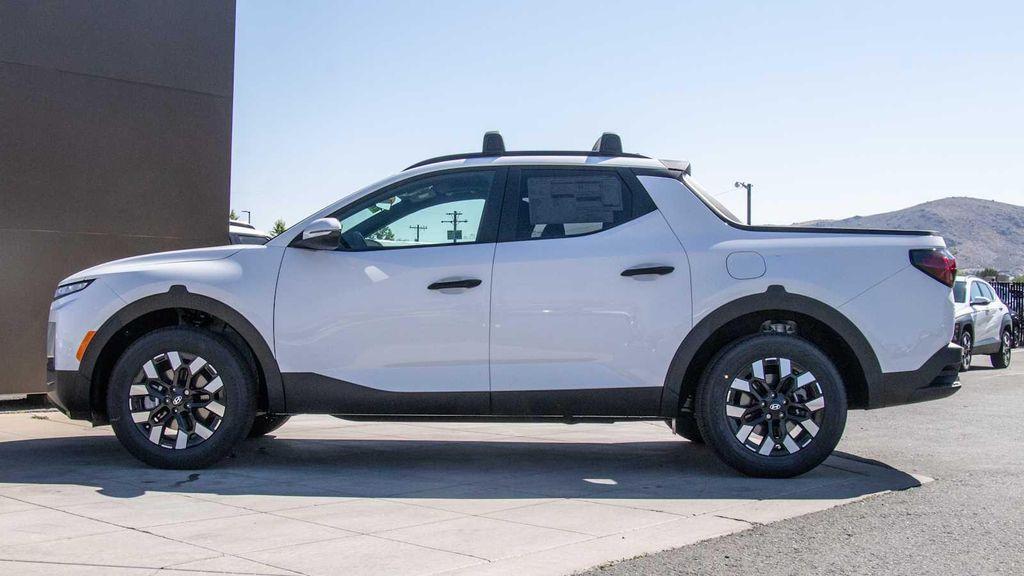 new 2025 Hyundai SANTA CRUZ car, priced at $34,639