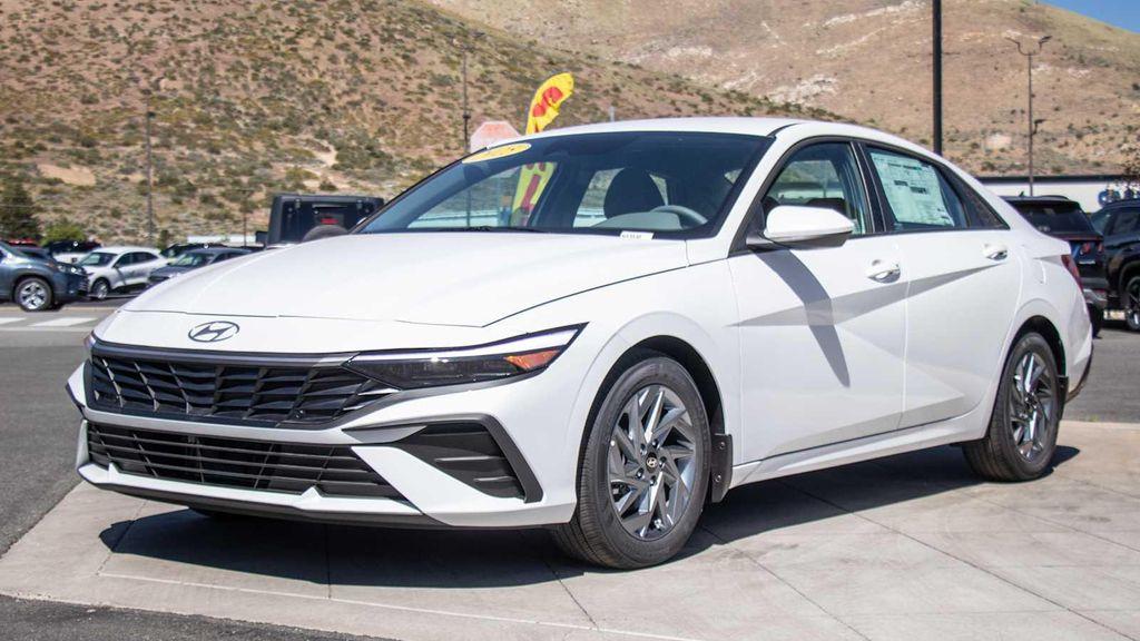 new 2025 Hyundai ELANTRA HEV car, priced at $27,500