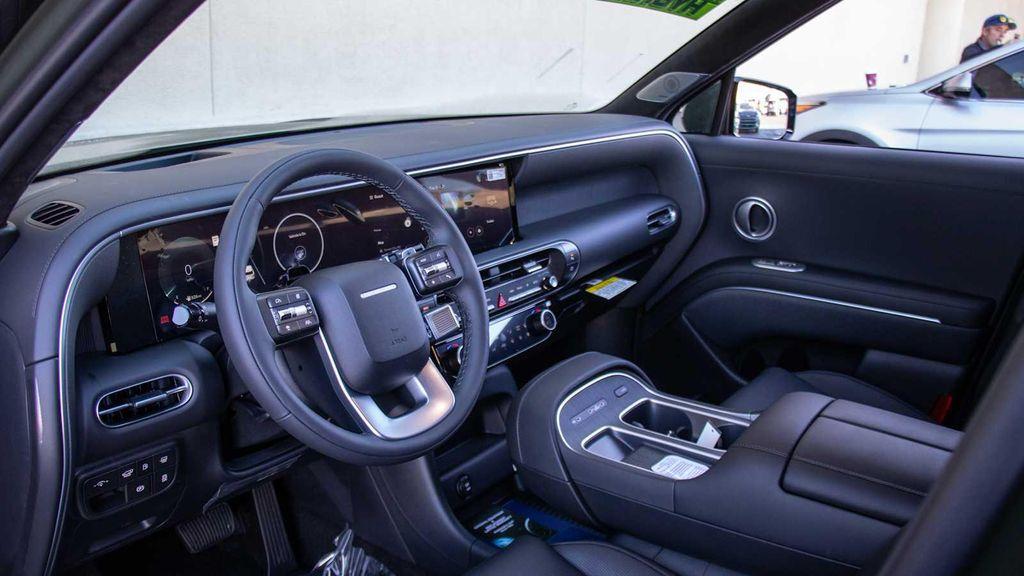 new 2026 Hyundai Palisade Hybrid car, priced at $60,125