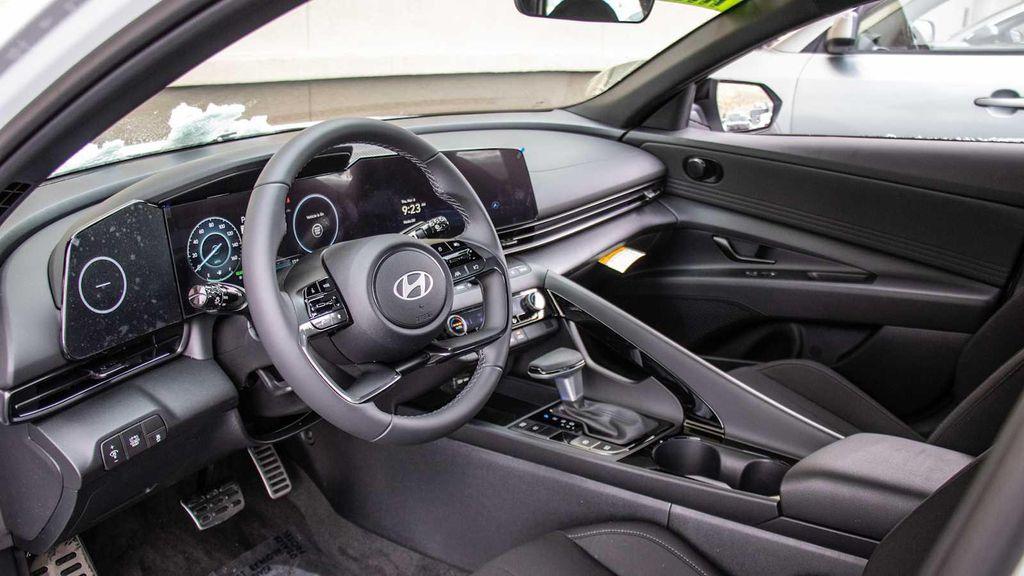 new 2025 Hyundai Elantra car, priced at $29,665