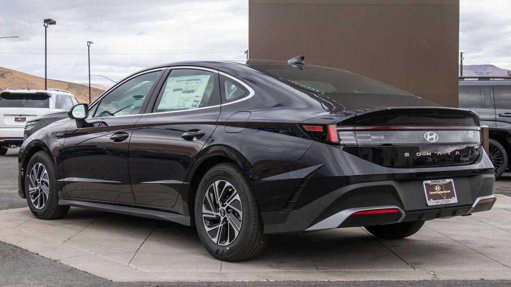 new 2026 Hyundai Sonata Hybrid car, priced at $30,770