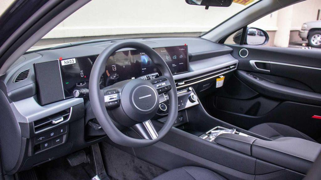 new 2026 Hyundai Sonata Hybrid car, priced at $30,770