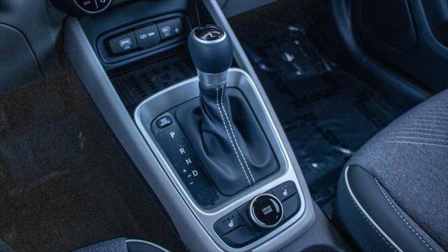 new 2025 Hyundai Venue car, priced at $25,540