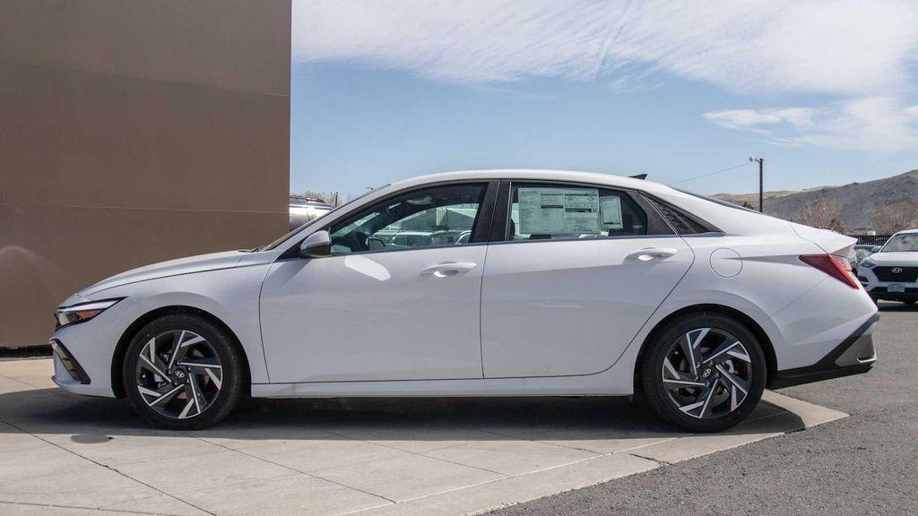 new 2025 Hyundai Elantra car, priced at $32,065