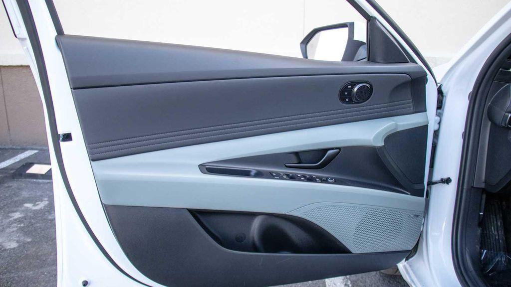 new 2025 Hyundai Elantra car, priced at $32,065