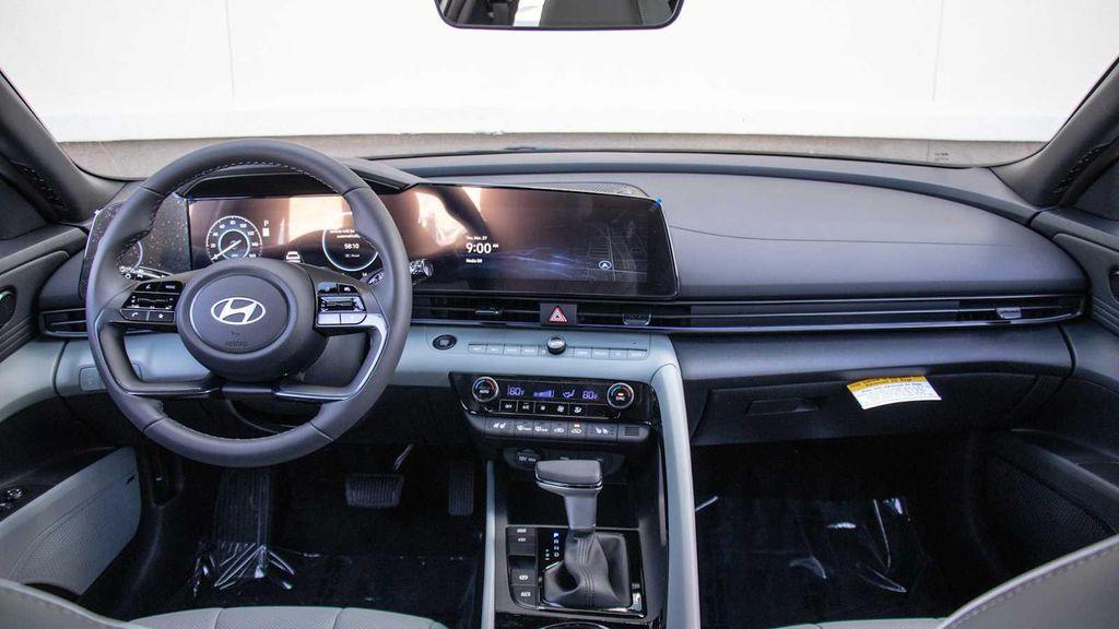 new 2025 Hyundai Elantra car, priced at $32,065