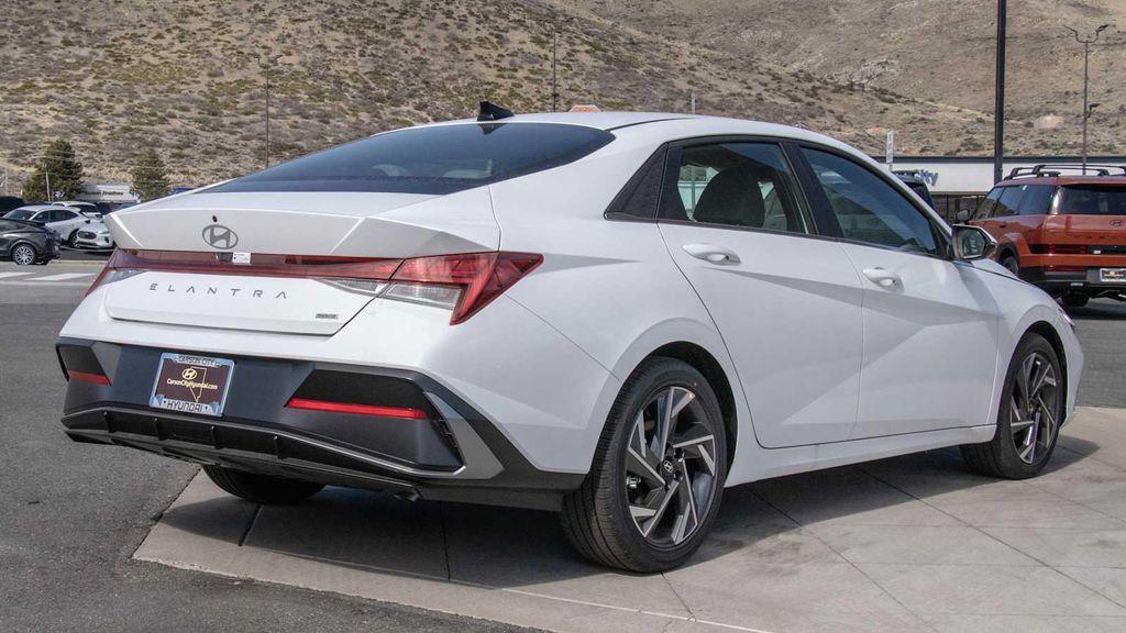 new 2025 Hyundai Elantra car, priced at $32,065
