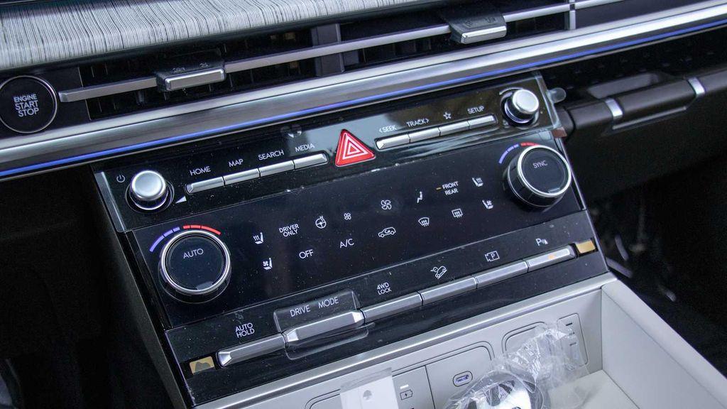 new 2025 Hyundai SANTA FE HEV car, priced at $51,830