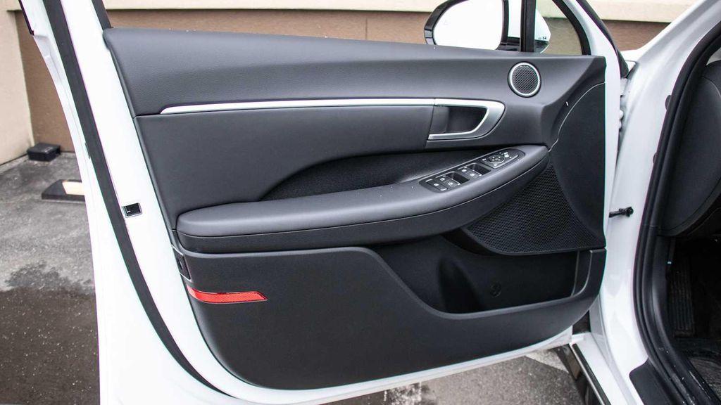 new 2025 Hyundai Sonata car, priced at $29,380