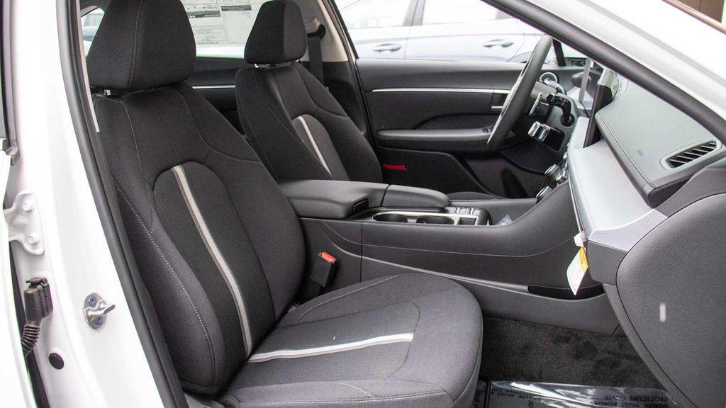 new 2025 Hyundai Sonata car, priced at $29,380