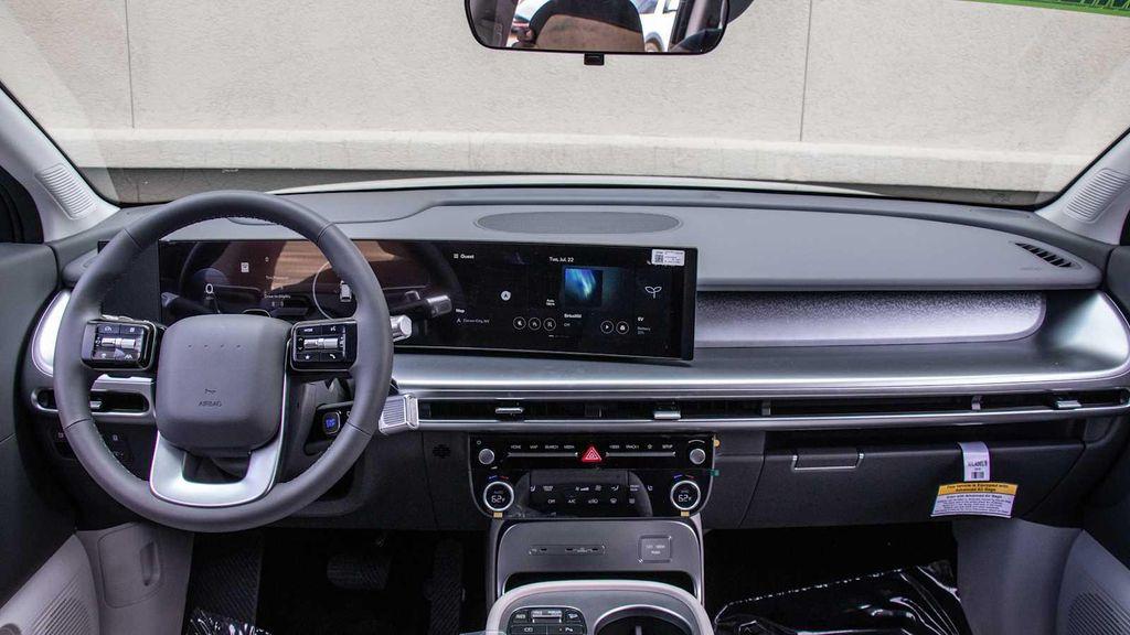 new 2026 Hyundai IONIQ 9 car, priced at $65,095