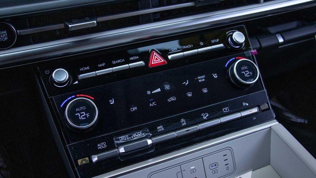 new 2025 Hyundai Santa Fe car, priced at $41,285