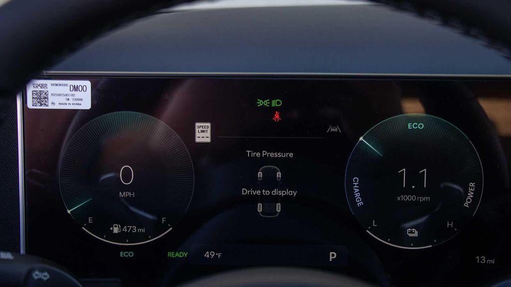 new 2026 Hyundai TUCSON Hybrid car, priced at $37,145