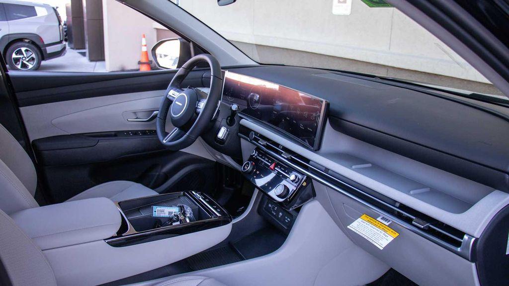 new 2026 Hyundai TUCSON Hybrid car, priced at $37,145