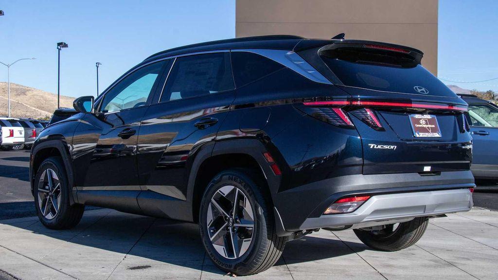 new 2026 Hyundai TUCSON Hybrid car, priced at $37,145